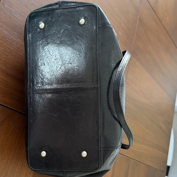 HOBO Black Leather Vintage Tote Bag lots of ❤️ so soft great shape for older bag - Picture 6 of 15